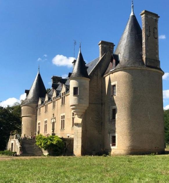 Chambre Dans Tour Du 15Eme Siecle Mauvieres Exterior foto
